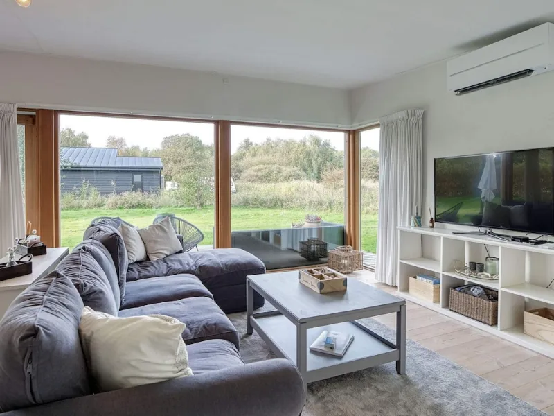 Billede 8 af 6 Person Holiday Home in Vaeggerlose