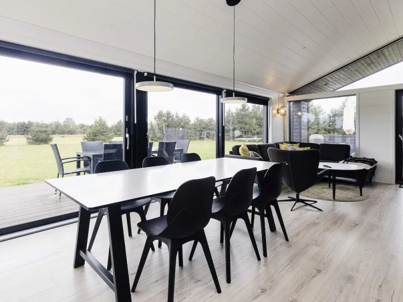 Billede 10 af 9 Person Holiday Home in Vaeggerlose