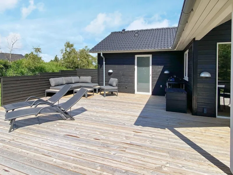 Billede 10 af 8 Person Holiday Home in Vaeggerlose