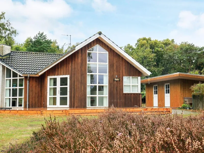 Billede 2 af 6 Person Holiday Home in Frederikshavn-by Traum