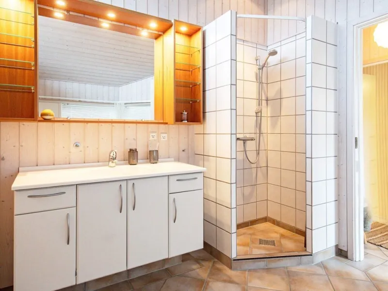 Billede 5 af 6 Person Holiday Home in Karrebaeksminde
