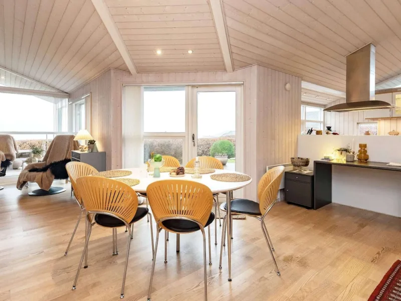 Billede 6 af 6 Person Holiday Home in Karrebaeksminde