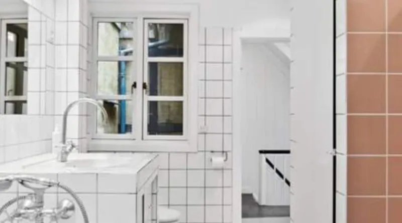 Billede 4 af Three-story House Four Rooms