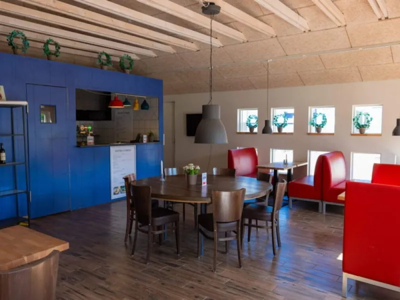 Billede 9 af 6 Person Holiday Park Home in Vipperod