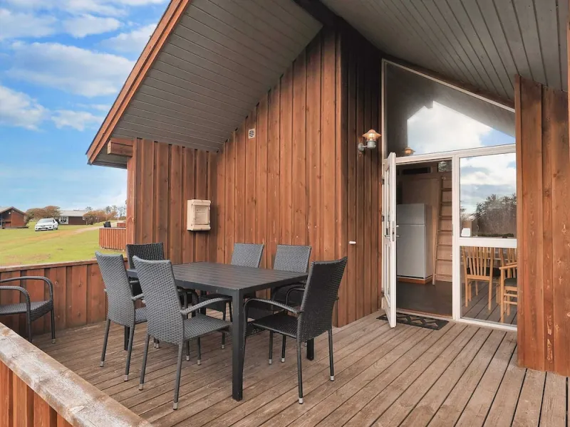 Billede 19 af Cabin in Camping Resort With Patio
