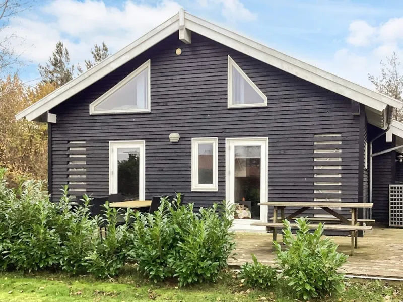 4 Star Holiday Home in Vaeggerlose