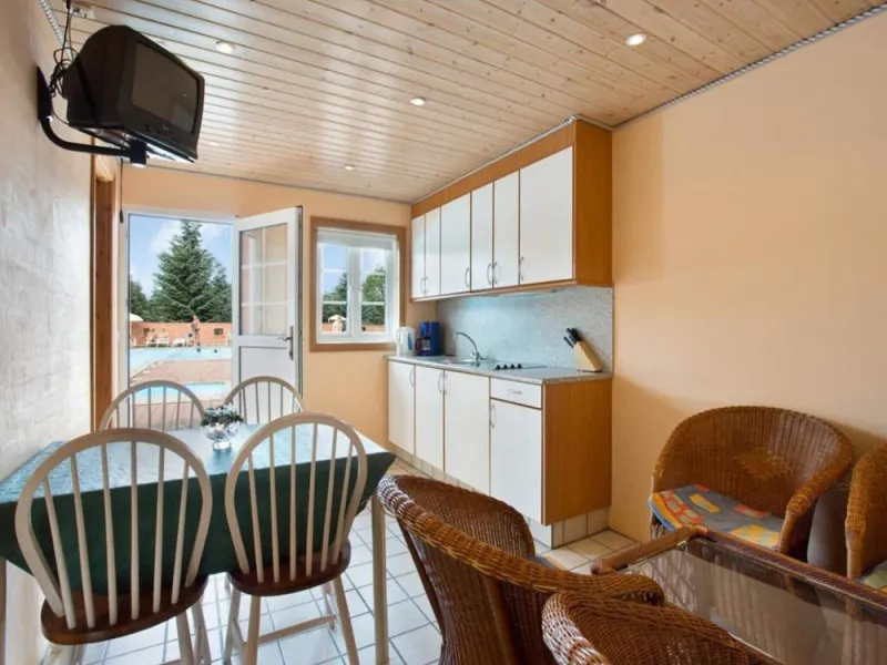 Billede 3 af 4 Person Holiday Park Home in Graested