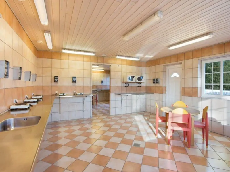 Billede 6 af 4 Person Holiday Park Home in Graested
