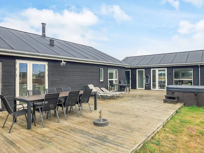 Billede 6 af 4 Star Holiday Home in Lokken