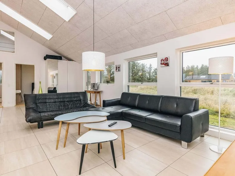 Billede 25 af 4 Star Holiday Home in Lokken