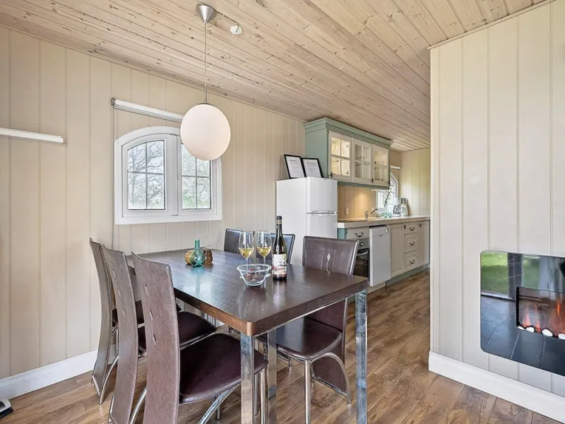 Billede 13 af 6 Person Holiday Park Home in Otterup