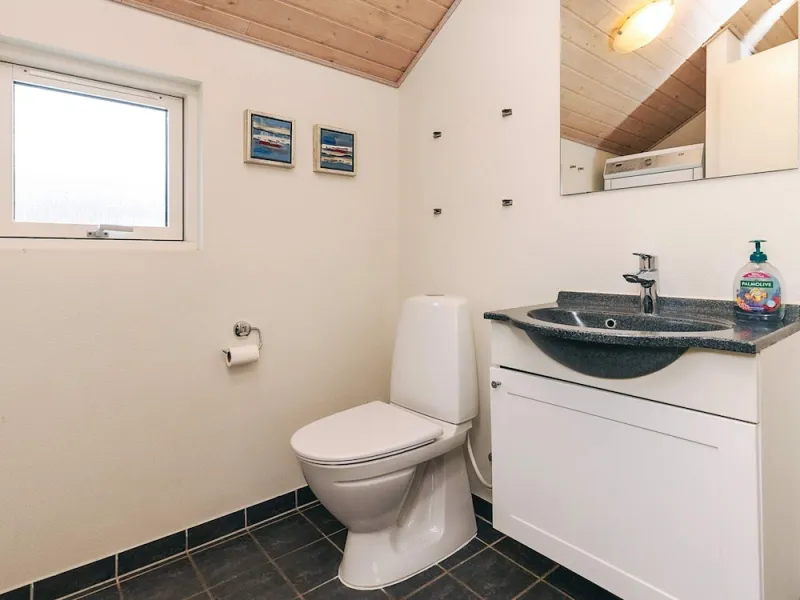 Billede 21 af 4 Star Holiday Home in Idestrup