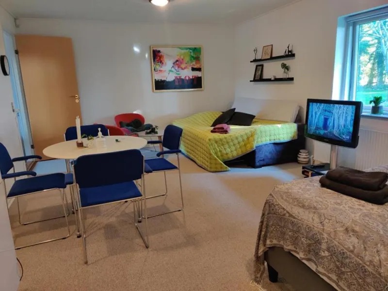 Stort og dejligt værelse med privat bad photo 13