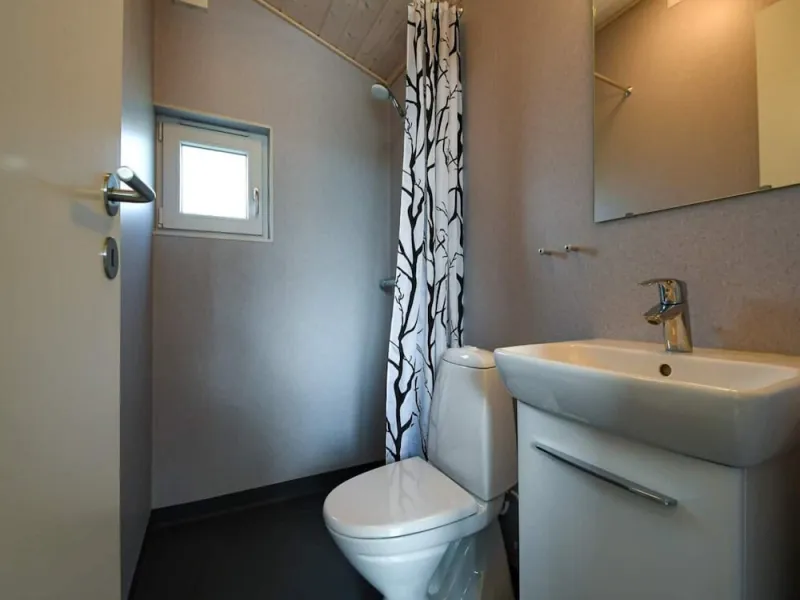 Billede 9 af 4 Person Holiday Park Home in Asperup