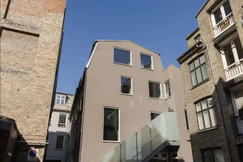 Billede 40 af Spacious Double-Apartment for 10 in CPH City Center