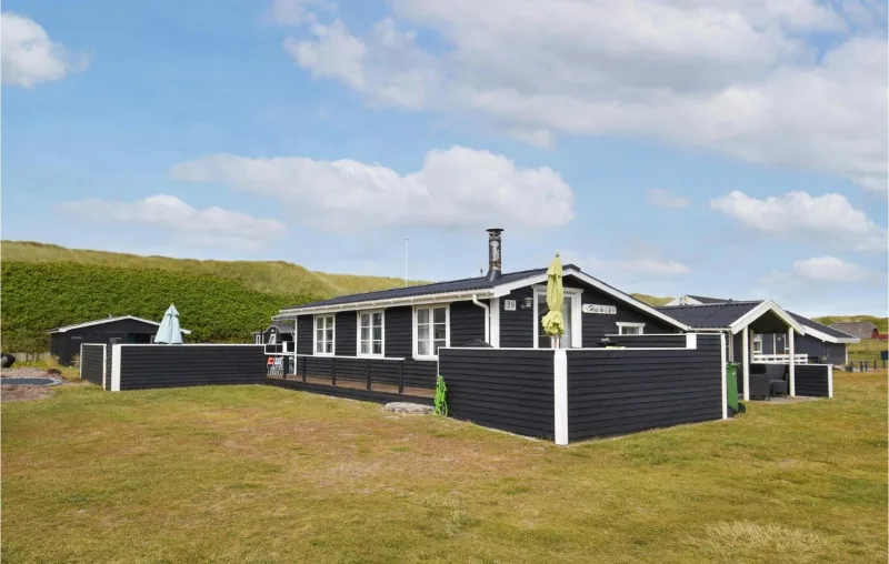 Stunning Home In Ulfborg With Wifi