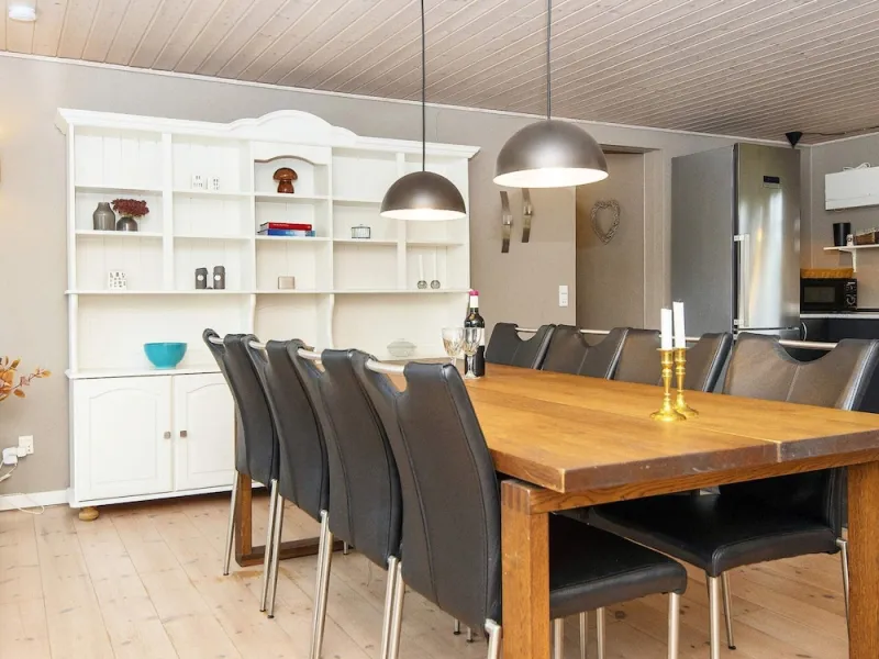 Billede 7 af 4 Star Holiday Home in Grenaa
