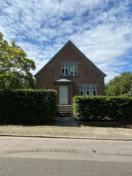 Billede 8 af Din egen villa, spa, ude bruser, have & elbil-lader