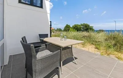 Billede 19 af Nice Home In Allinge With Kitchen
