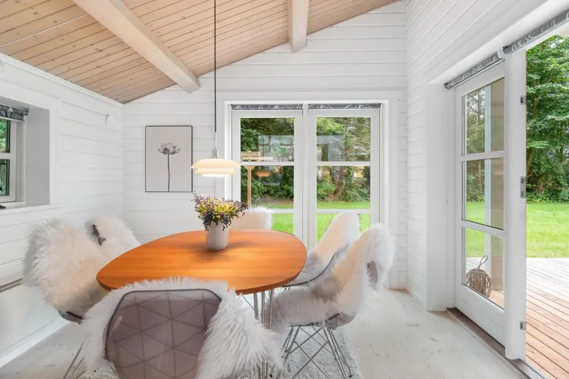 Billede 4 af Summer Cottage With Jacuzzi And Sauna