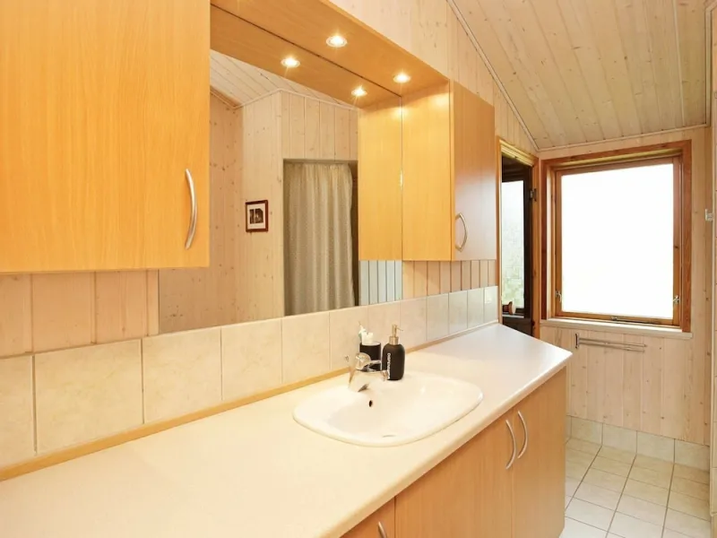 Billede 10 af Spacious Holiday Home in Fjerritslev near Sea