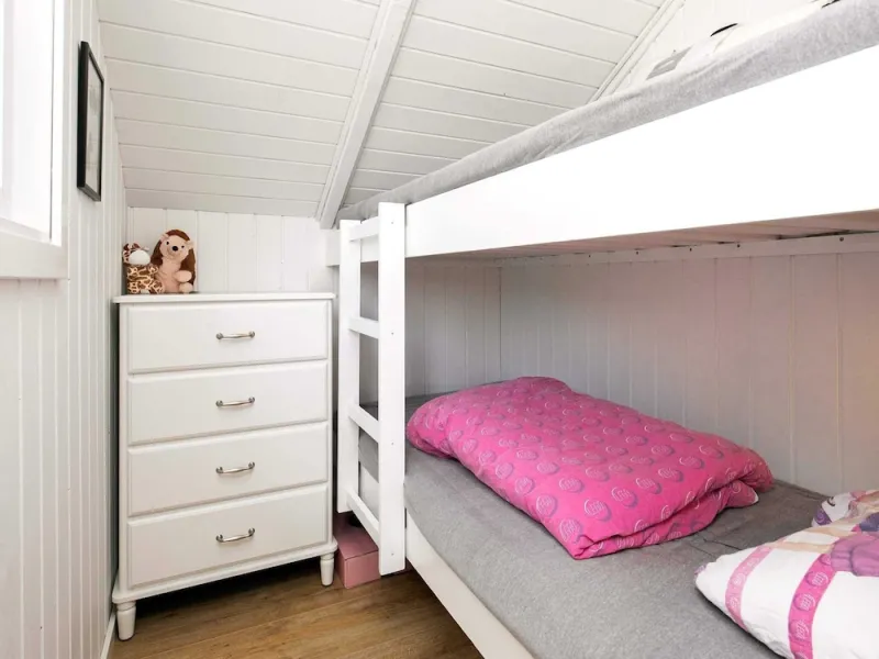 Billede 13 af 8 Person Holiday Home in Blavand