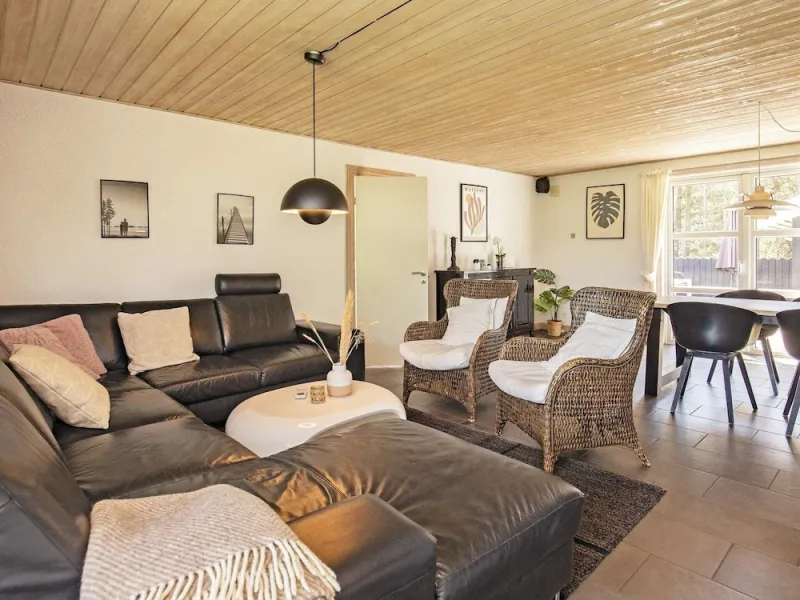 Billede 22 af 10 Person Holiday Home in Blavand