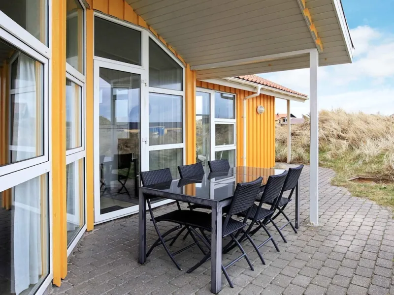 Billede 16 af 10 Person Holiday Home in Lokken