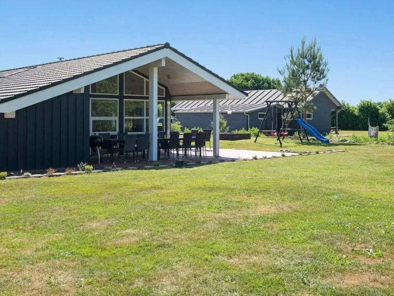 Billede 22 af 11 Person Holiday Home in Glesborg