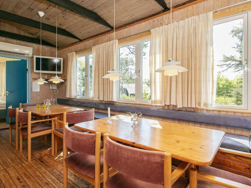 Billede 2 af Vintage Holiday Home near Jerup with Terrace