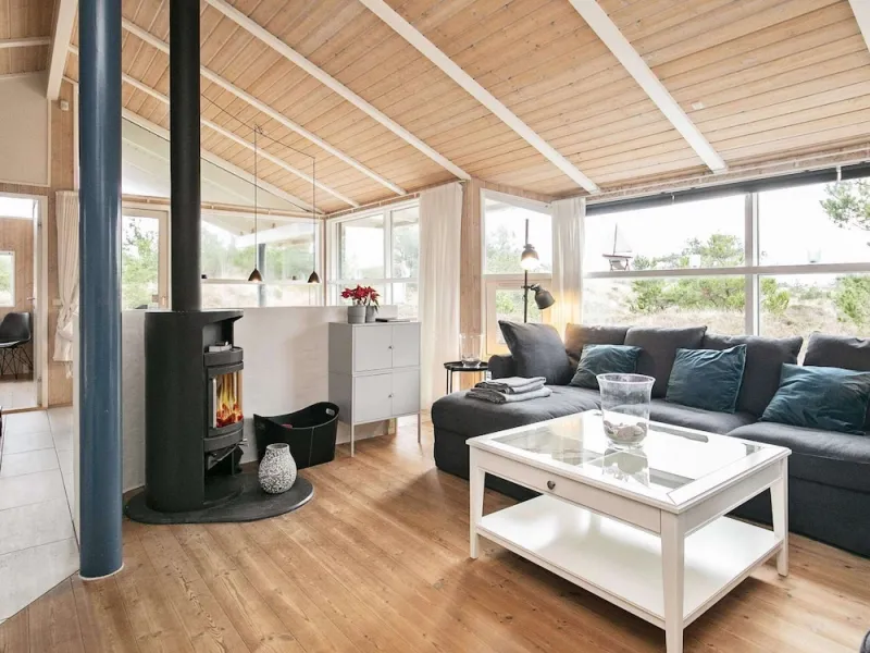Billede 4 af 6 Person Holiday Home in Albaek