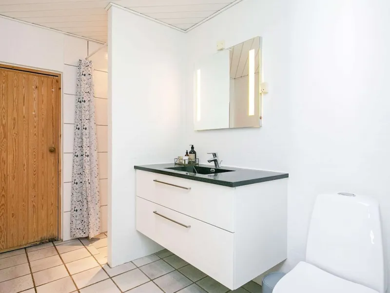 Billede 8 af 10 Person Holiday Home in Blavand
