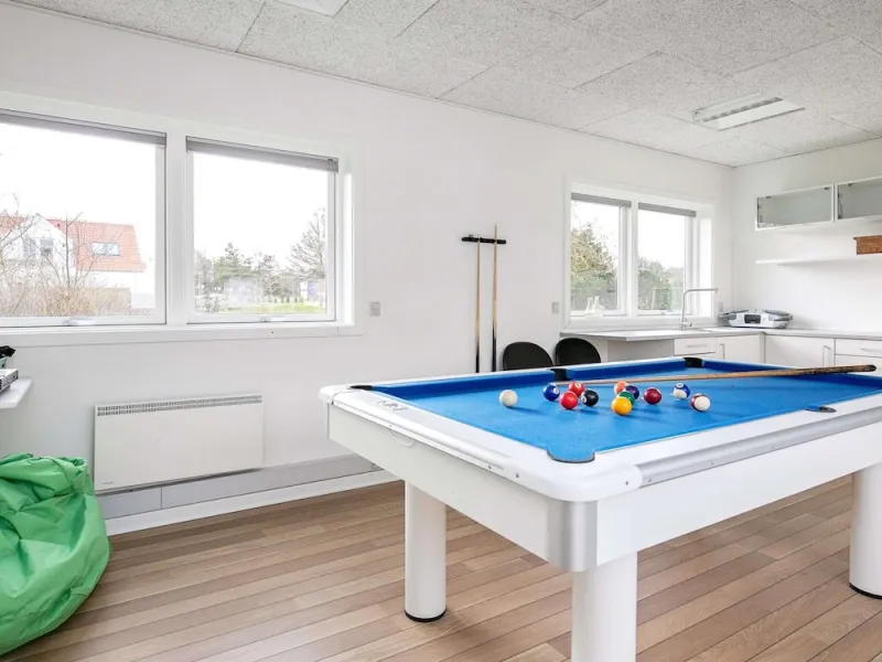Billede 18 af 10 Person Holiday Home in Blavand