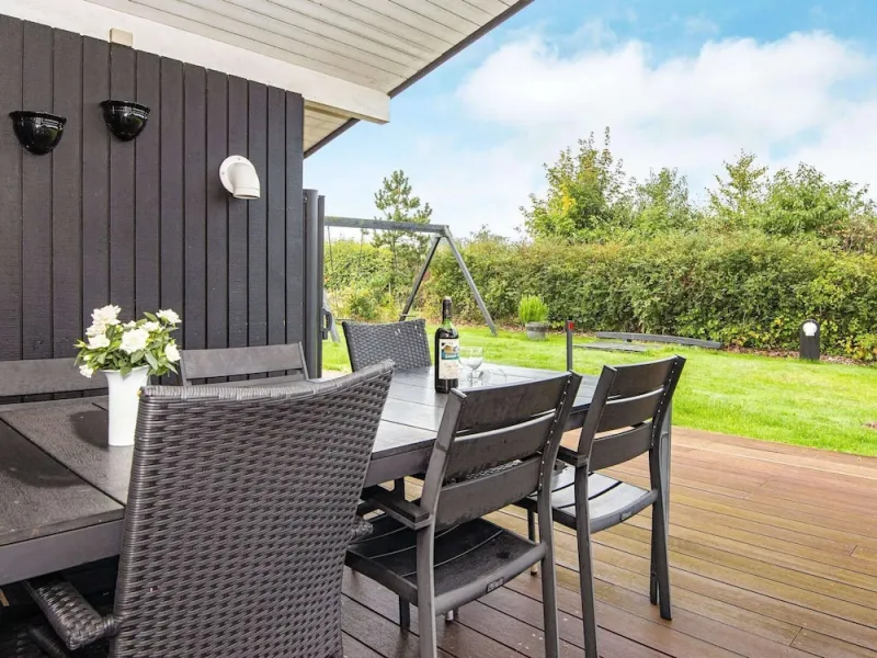 Billede 5 af 8 Person Holiday Home in Glesborg