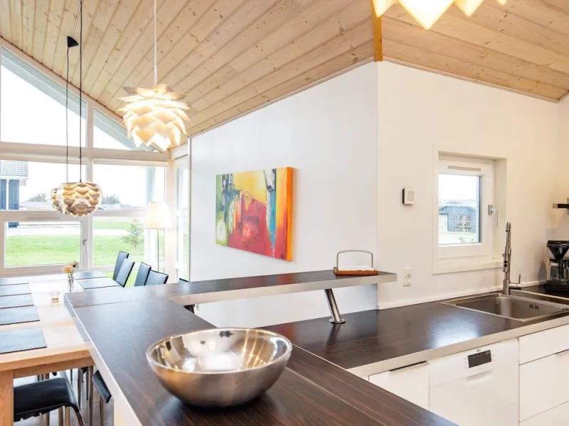 Billede 3 af 10 Person Holiday Home in Lokken