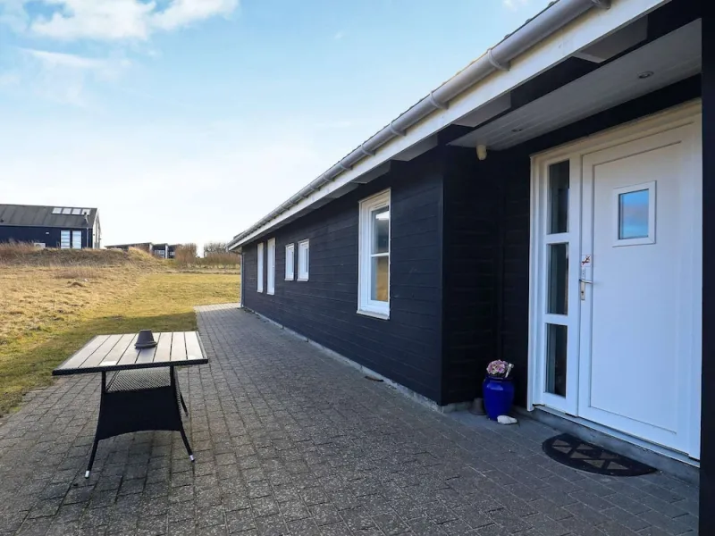 Billede 18 af 10 Person Holiday Home in Lokken