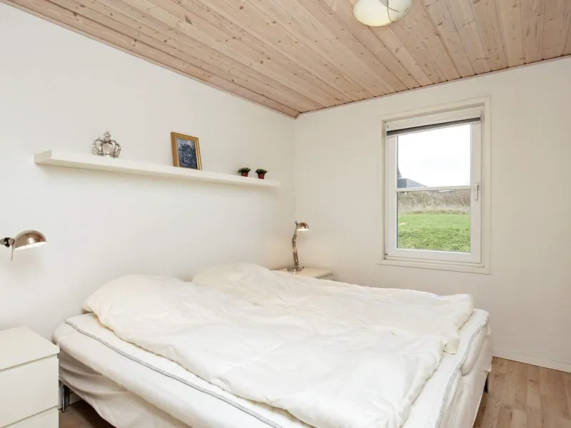 Billede 24 af 10 Person Holiday Home in Lokken