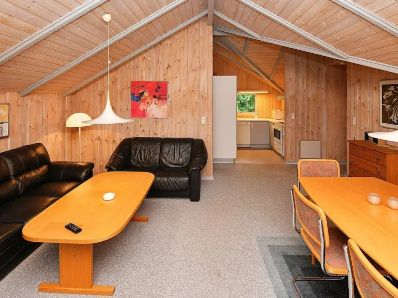 Billede 15 af Bright Holiday Home in Jutland near Lake