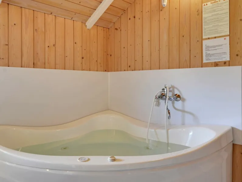 Billede 2 af 8 Person Holiday Home in Hemmet