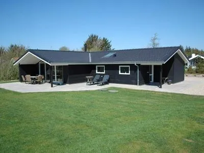 Billede 33 af 8 Person Holiday Home in Blavand