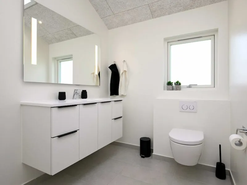Billede 8 af 8 Person Holiday Home in Bindslev
