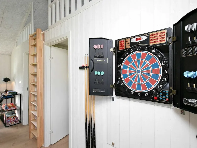 Billede 13 af 8 Person Holiday Home in Bindslev