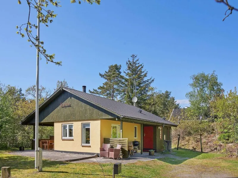 Billede 4 af 6 Person Holiday Home in Aakirkeby