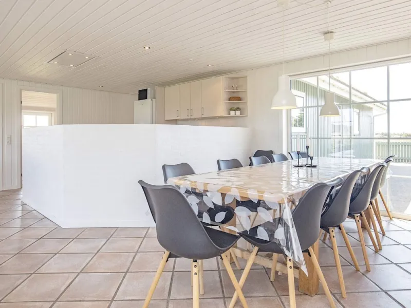 Billede 10 af 12 Person Holiday Home in Blavand