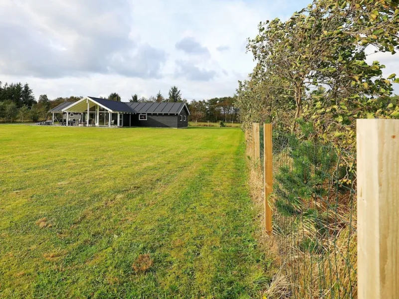 Billede 13 af 8 Person Holiday Home in Albaek