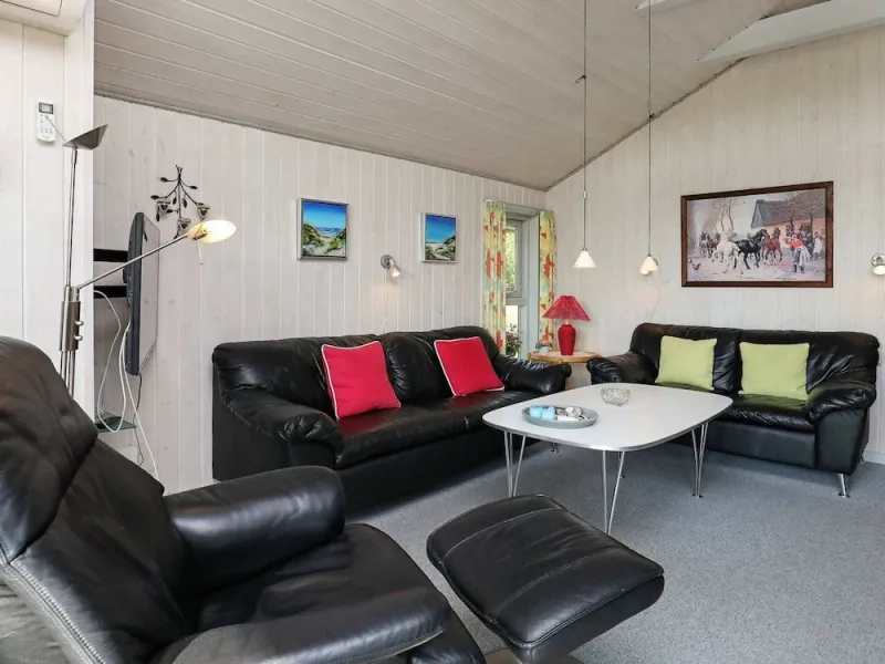 Billede 3 af 8 Person Holiday Home in Blavand