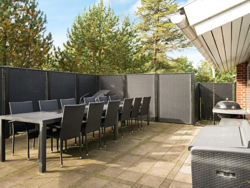 Billede 22 af 12 Person Holiday Home in Blavand