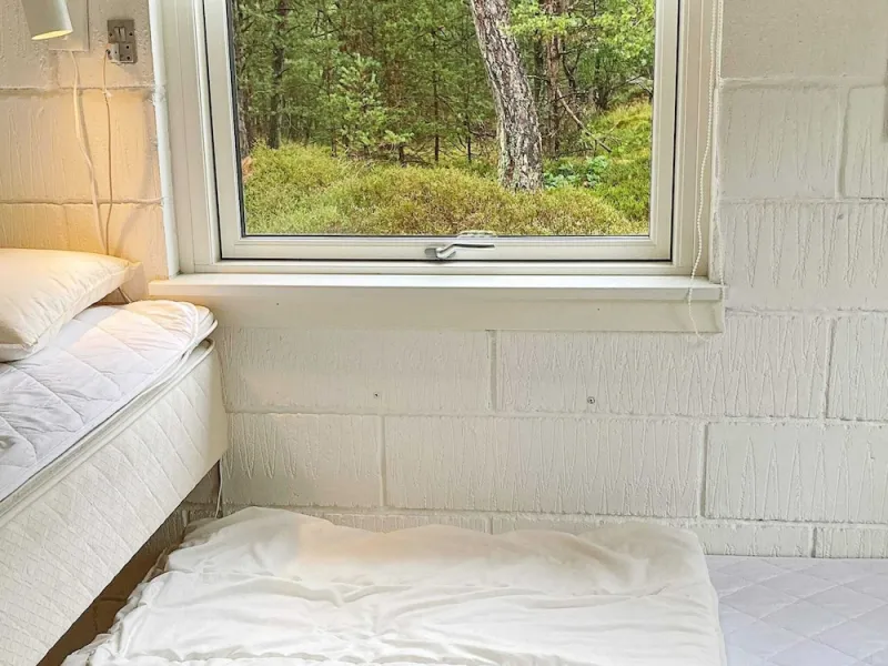 Billede 2 af Cozy Holiday Home in Nexø near Forest