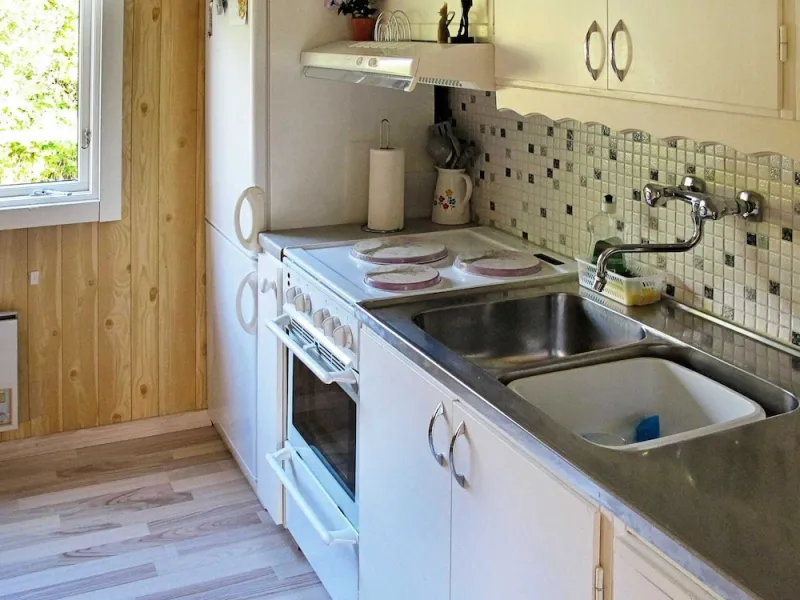 Billede 7 af 4 Person Holiday Home in Stege