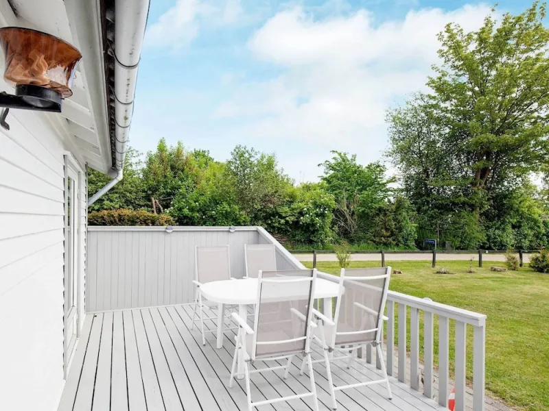 Billede 8 af 4 Person Holiday Home in Stege